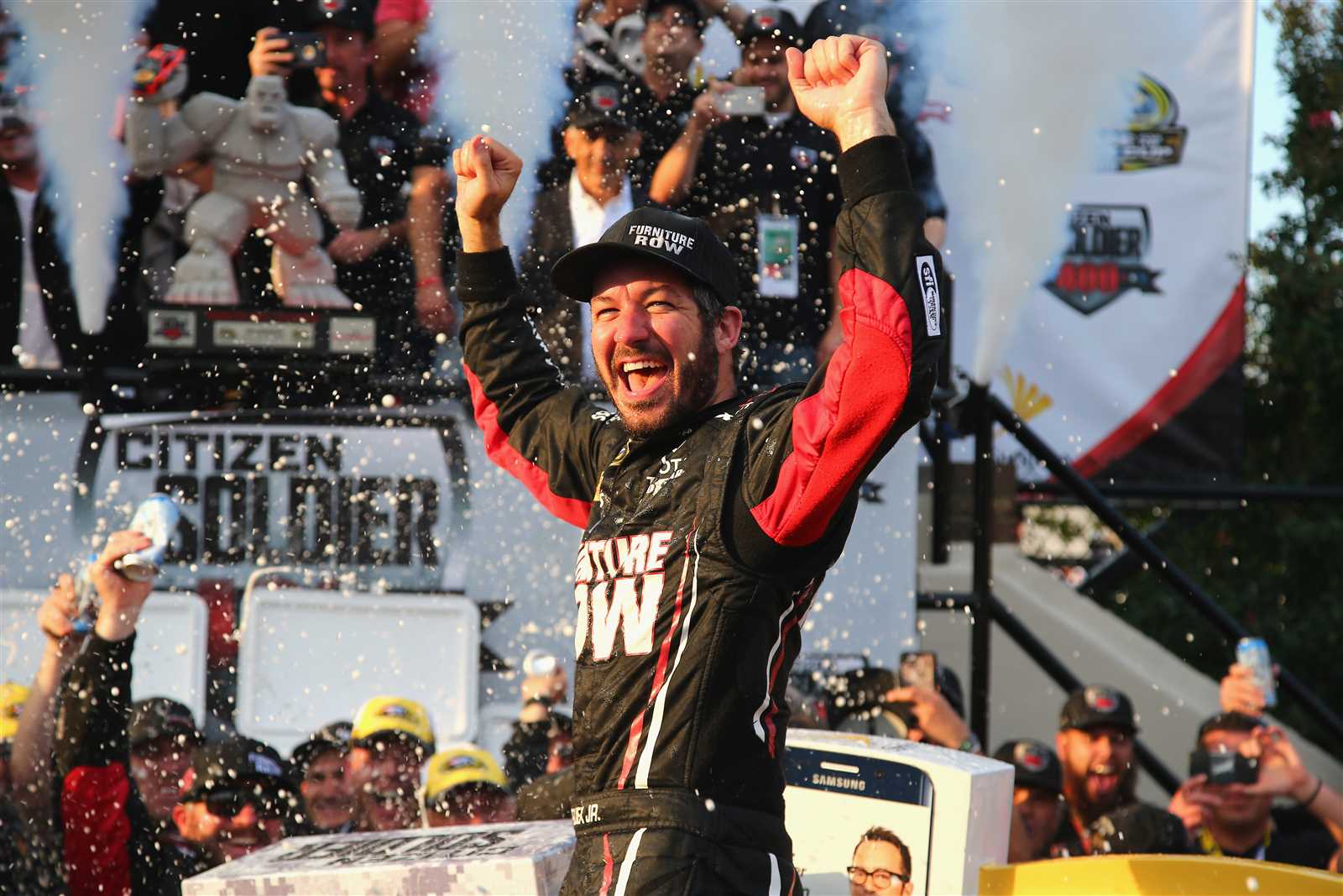 @nascarcasm recaps Dover Chase race in photos - Official Site Of NASCAR
