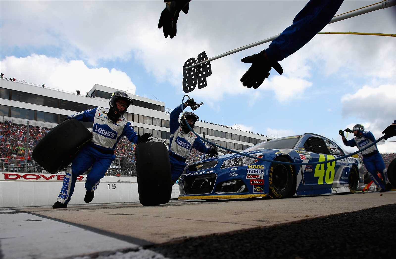 @nascarcasm recaps Dover Chase race in photos - Official Site Of NASCAR