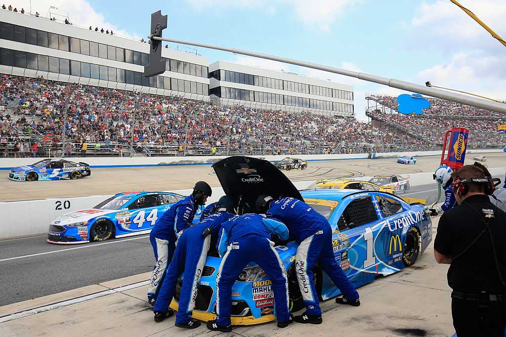 @nascarcasm recaps Dover Chase race in photos - Official Site Of NASCAR