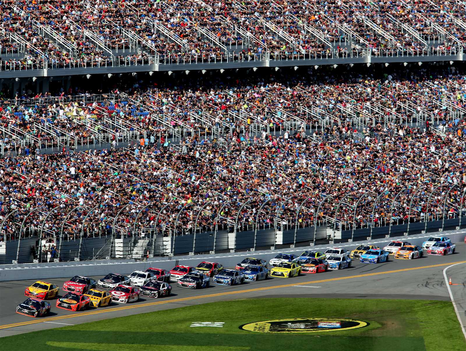 Breaking down laps led in 2016 - Official Site Of NASCAR