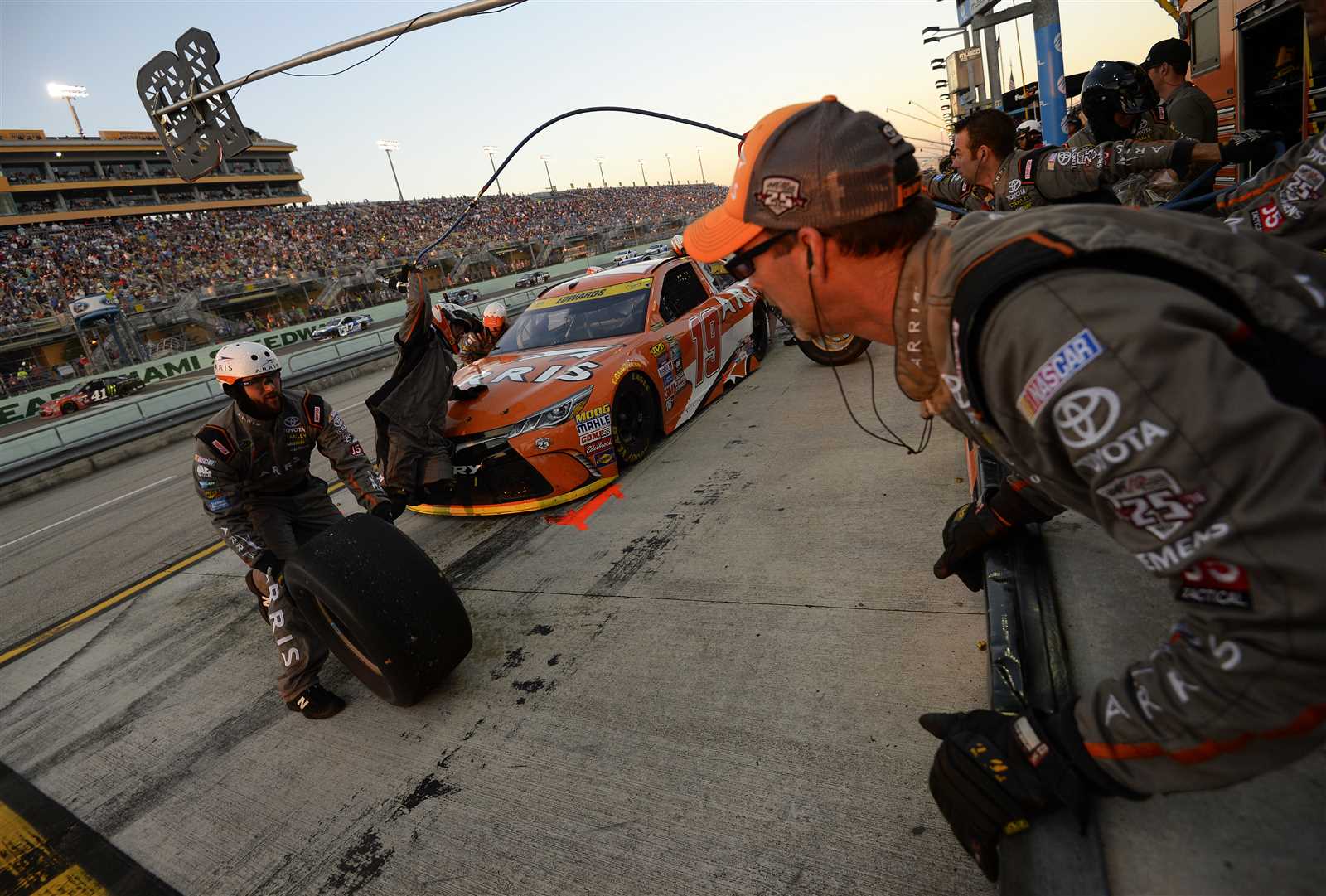 Breaking down laps led in 2016 - Official Site Of NASCAR