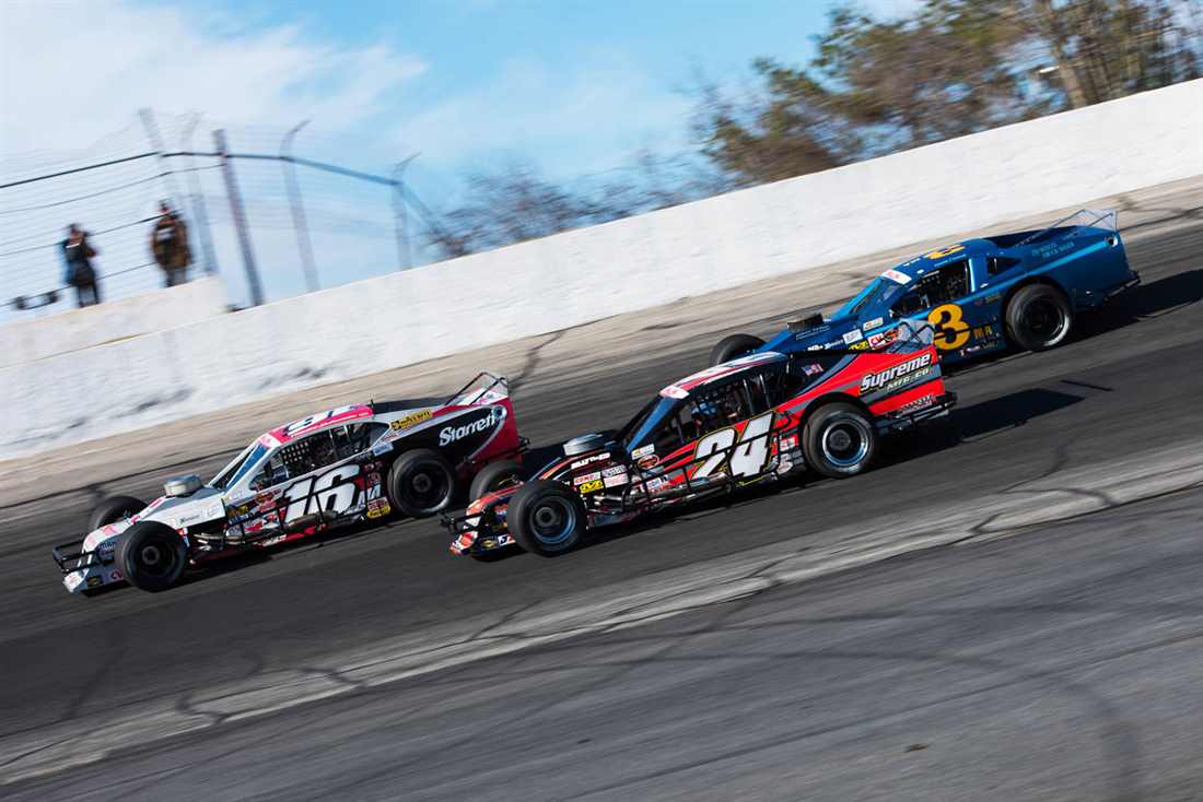 NASCAR Whelen Modified Tour at Thompson - Official Site Of NASCAR