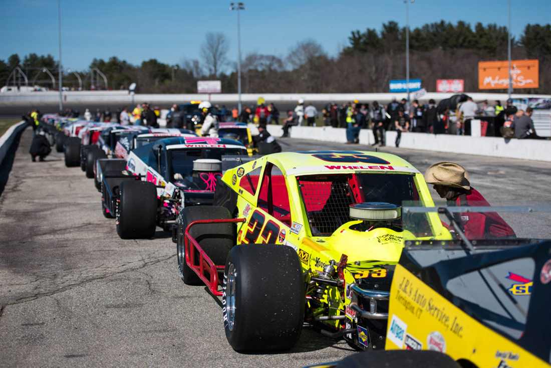 NASCAR Whelen Modified Tour at Thompson - Official Site Of NASCAR