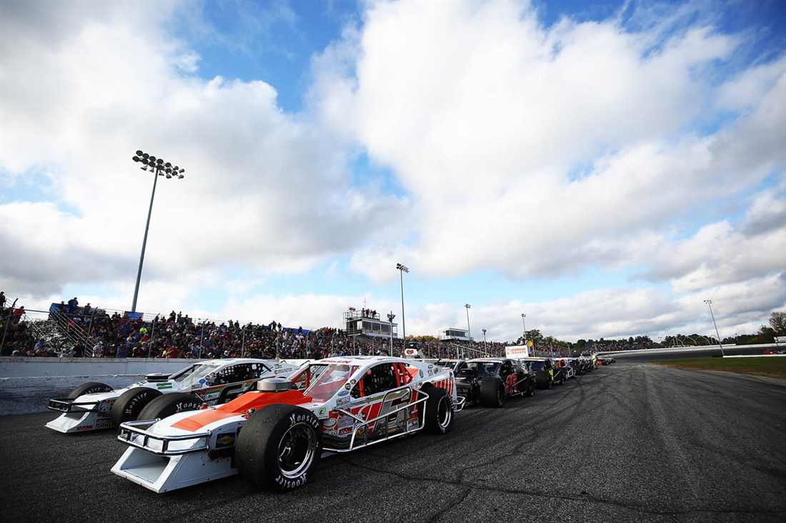 NASCAR Whelen Modified Tour at Thompson - Official Site Of NASCAR