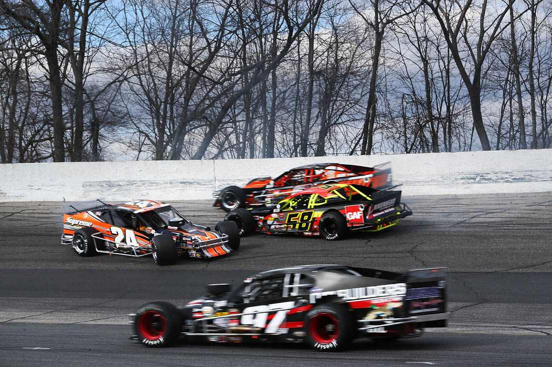 NASCAR Whelen Modified Tour at Thompson - Official Site Of NASCAR
