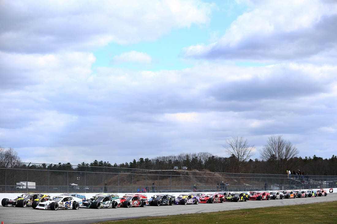 NASCAR Whelen Modified Tour at Thompson - Official Site Of NASCAR