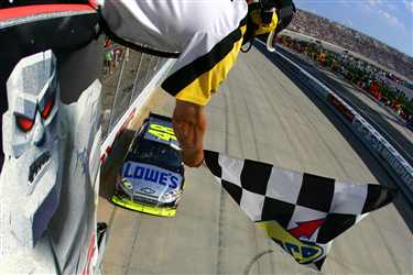 DuraMAX Drydene 400 presented by RelaDyne (May 1st) - Official Site Of ...