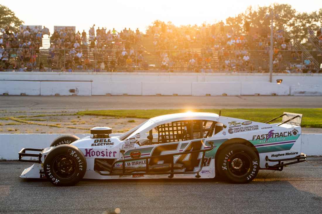 NASCAR Whelen Modified Tour at Thompson - Official Site Of NASCAR
